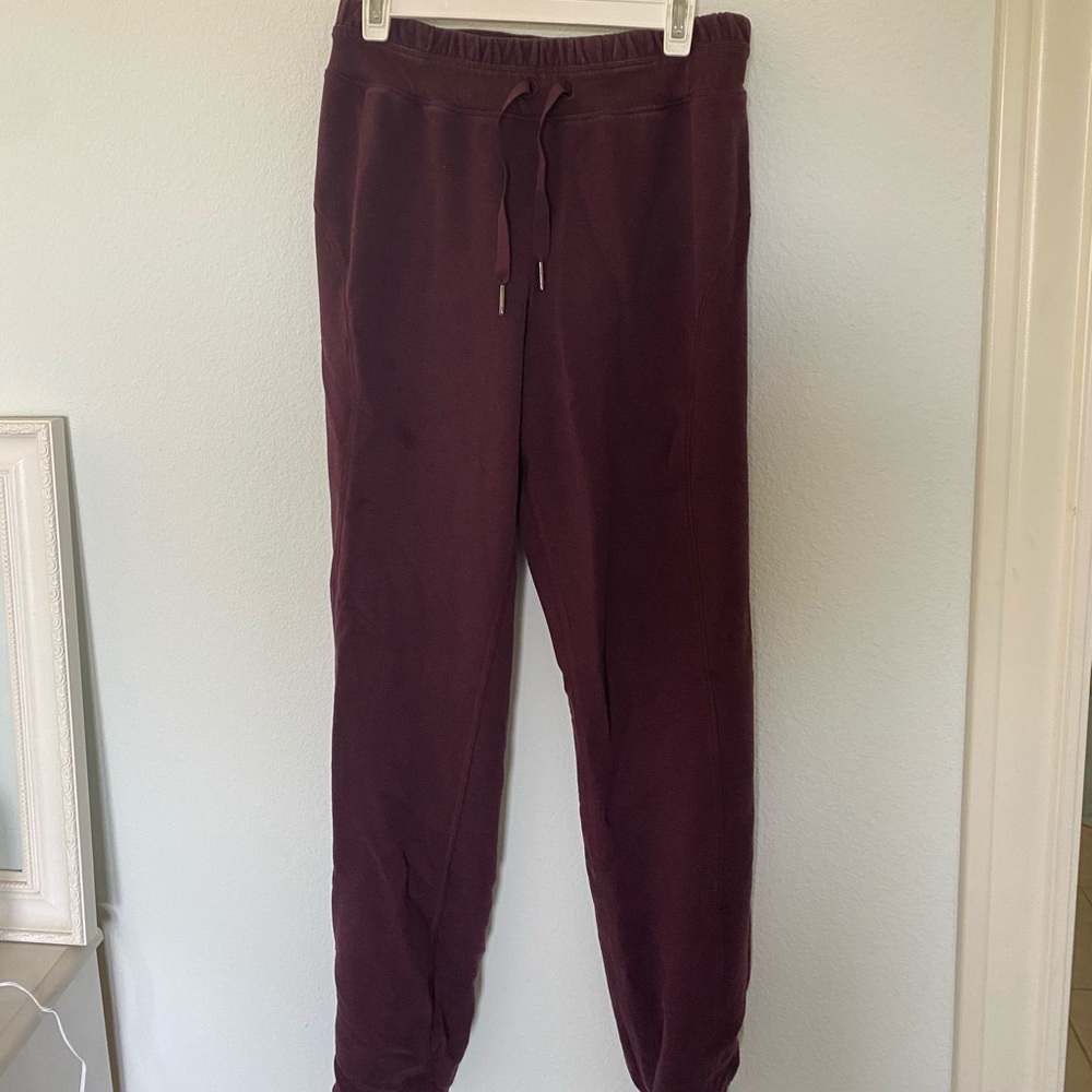 LULULEMON joggers size 2